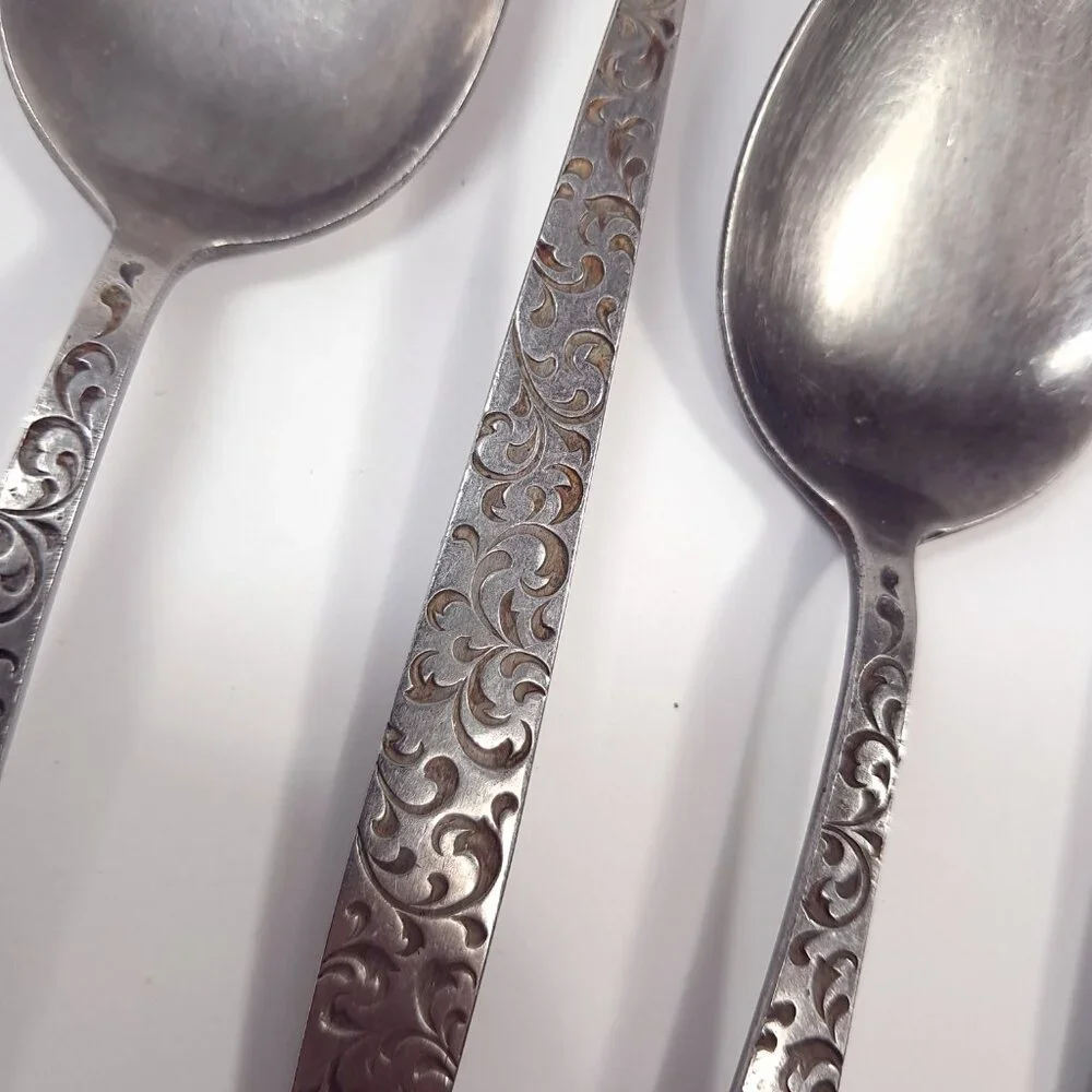 Vintage CORSICAN Modern place spoon set 5 Stainless steel Japan filigree scroll‎